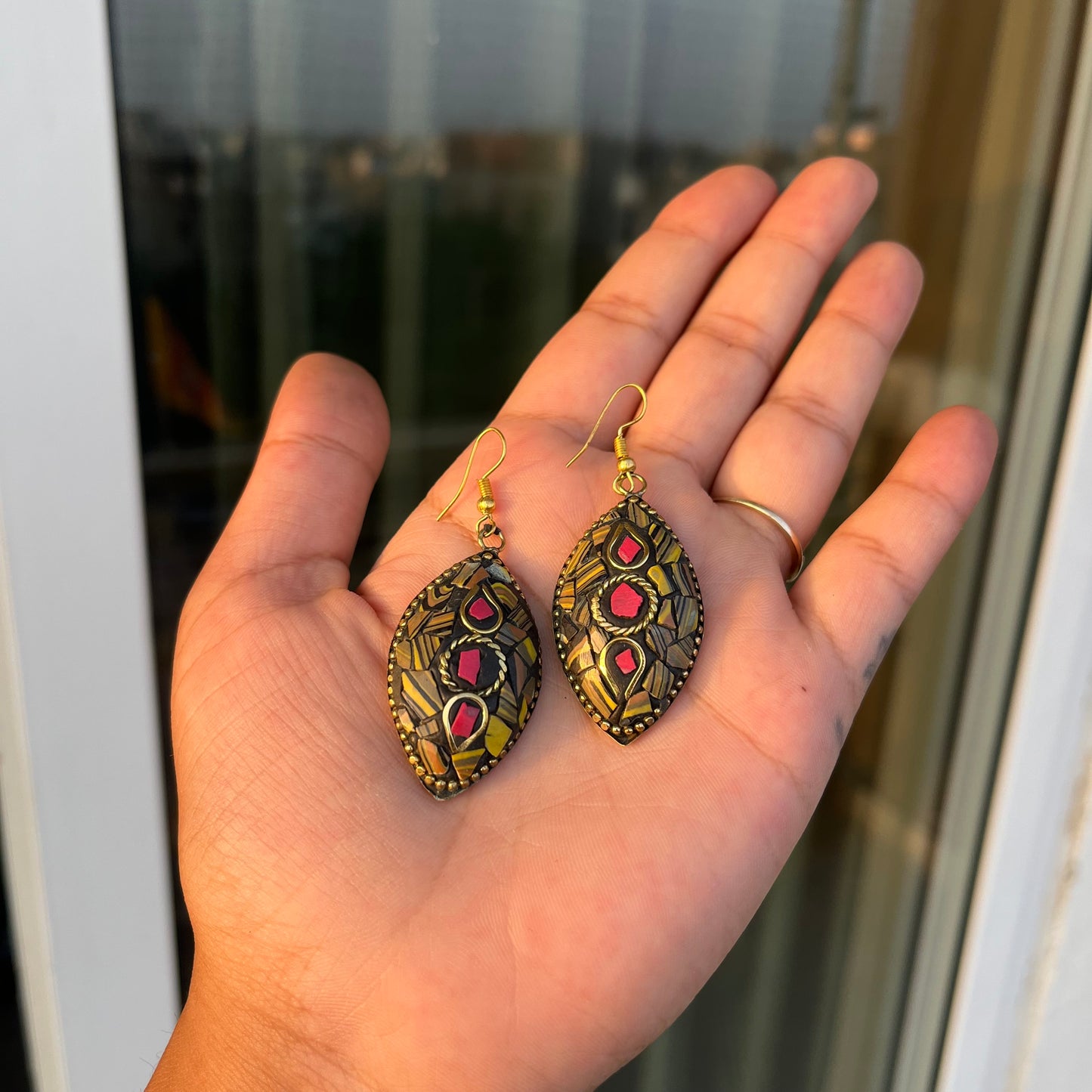 Retro Laakh Earrings