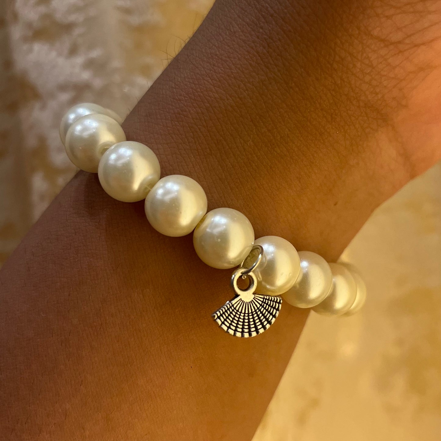 Pearl Bracelet - SHELL