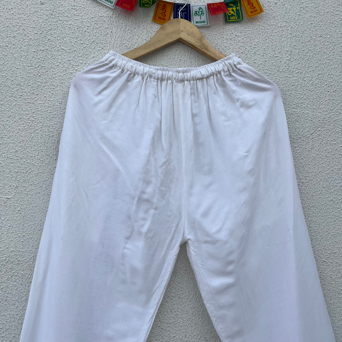 7 Chakra Pants b&w - White