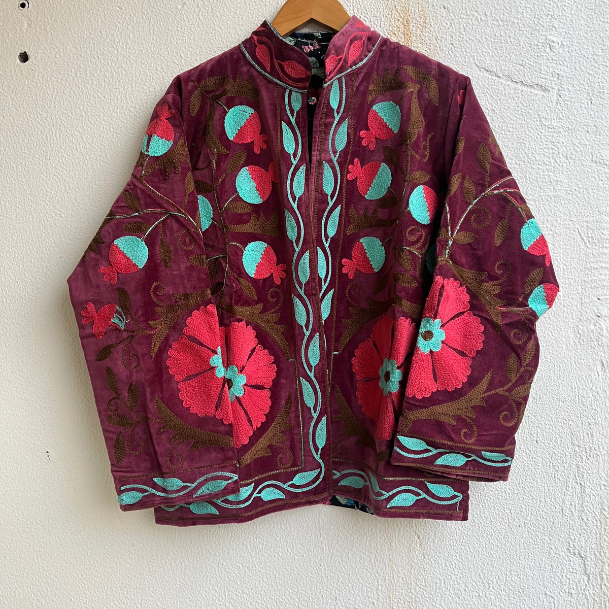 Jaipuri Thread Velvet Jacket