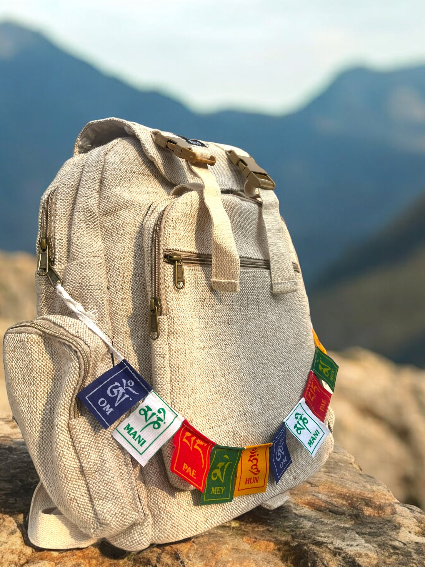 Big Jute Backpack with Flag