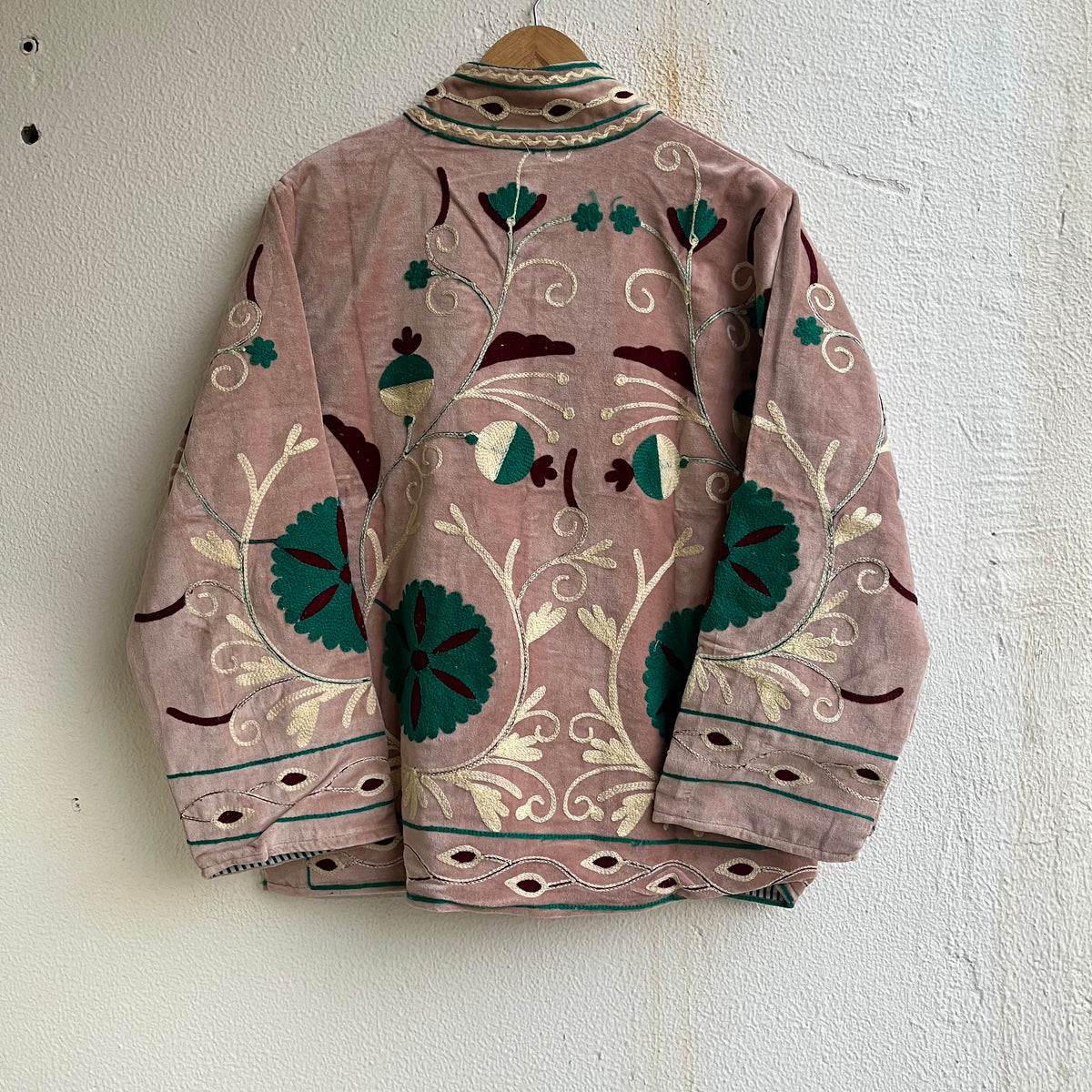 Jaipuri Thread Velvet Jacket