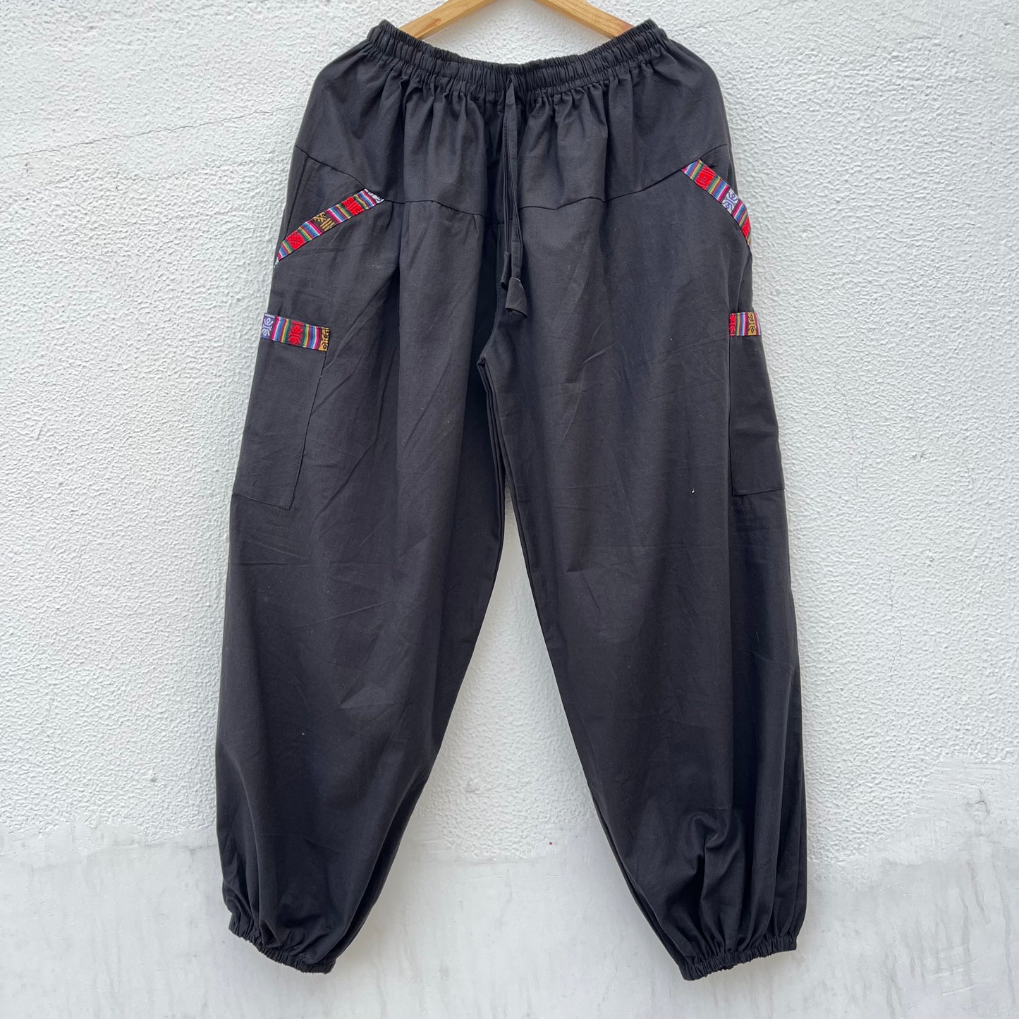 Pahadi Baggy Pants - Black