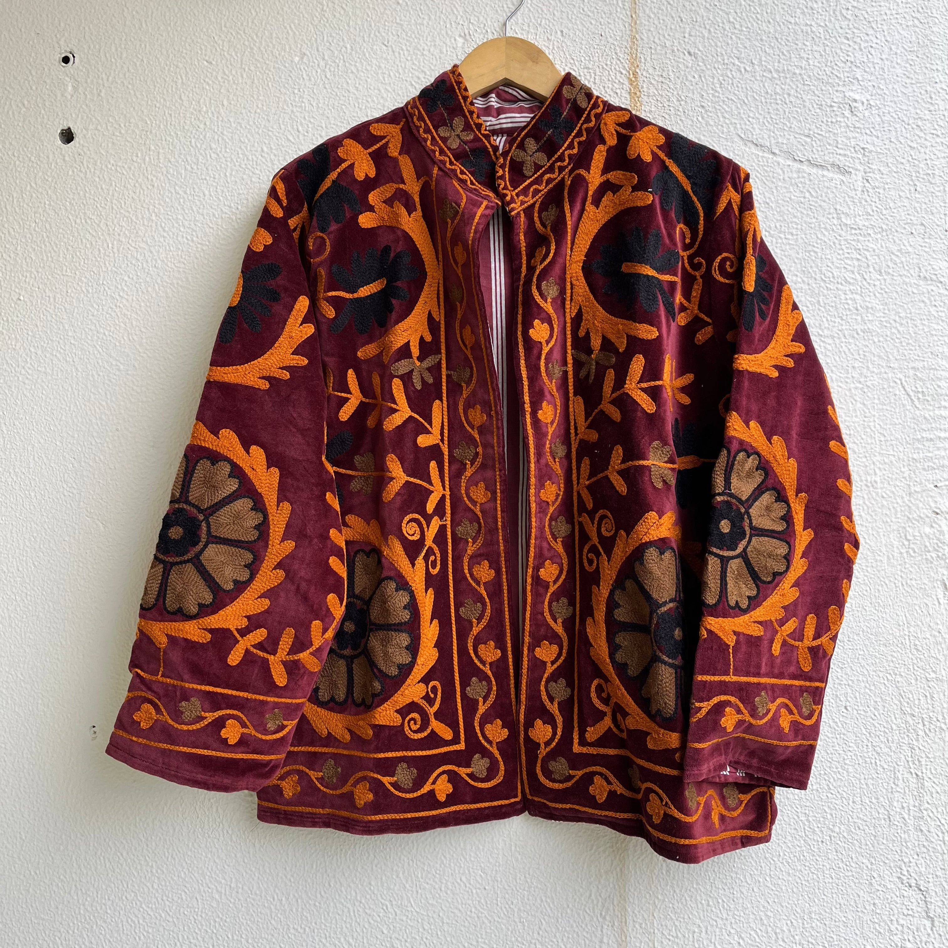 Jaipuri Thread Velvet Jacket