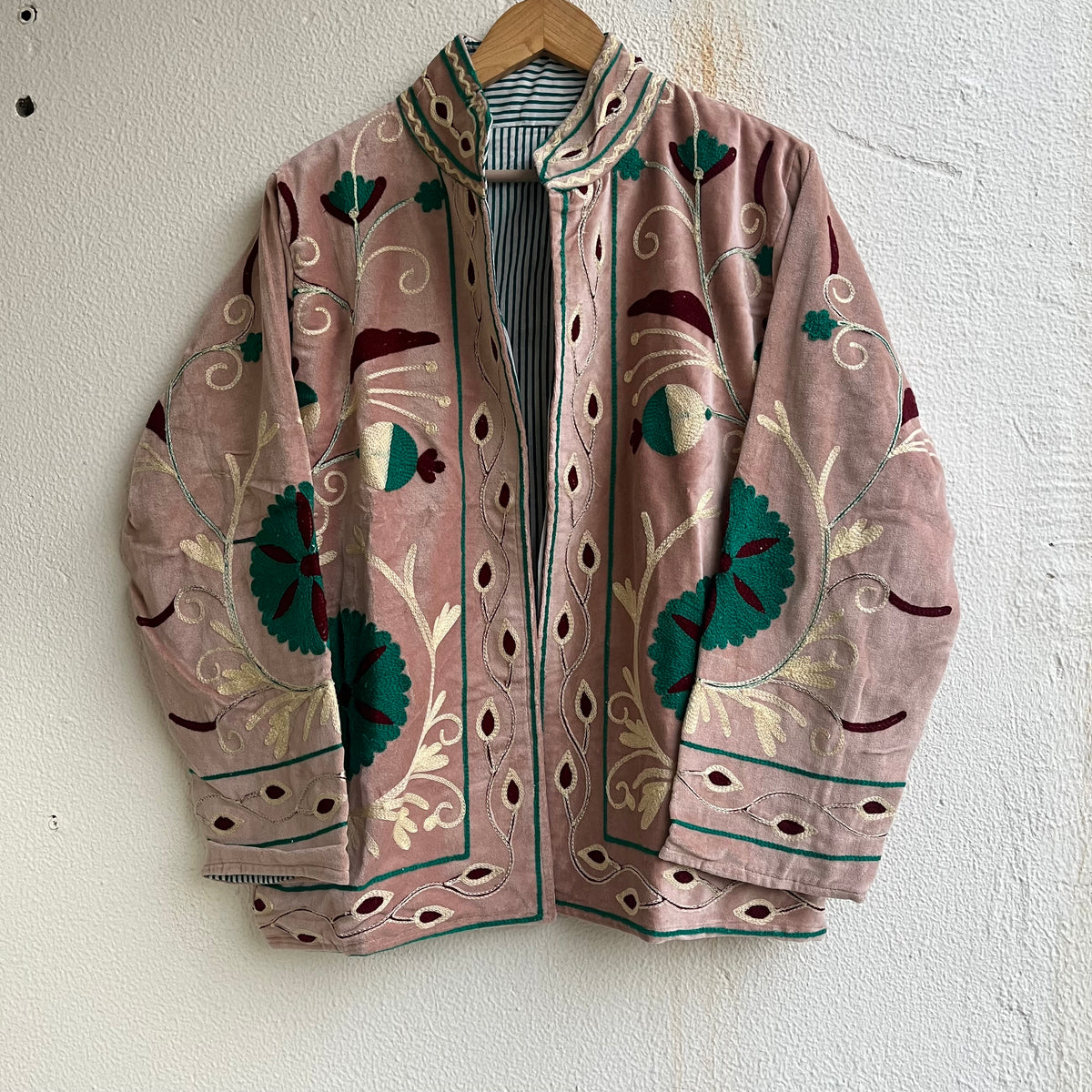 Jaipuri Thread Velvet Jacket