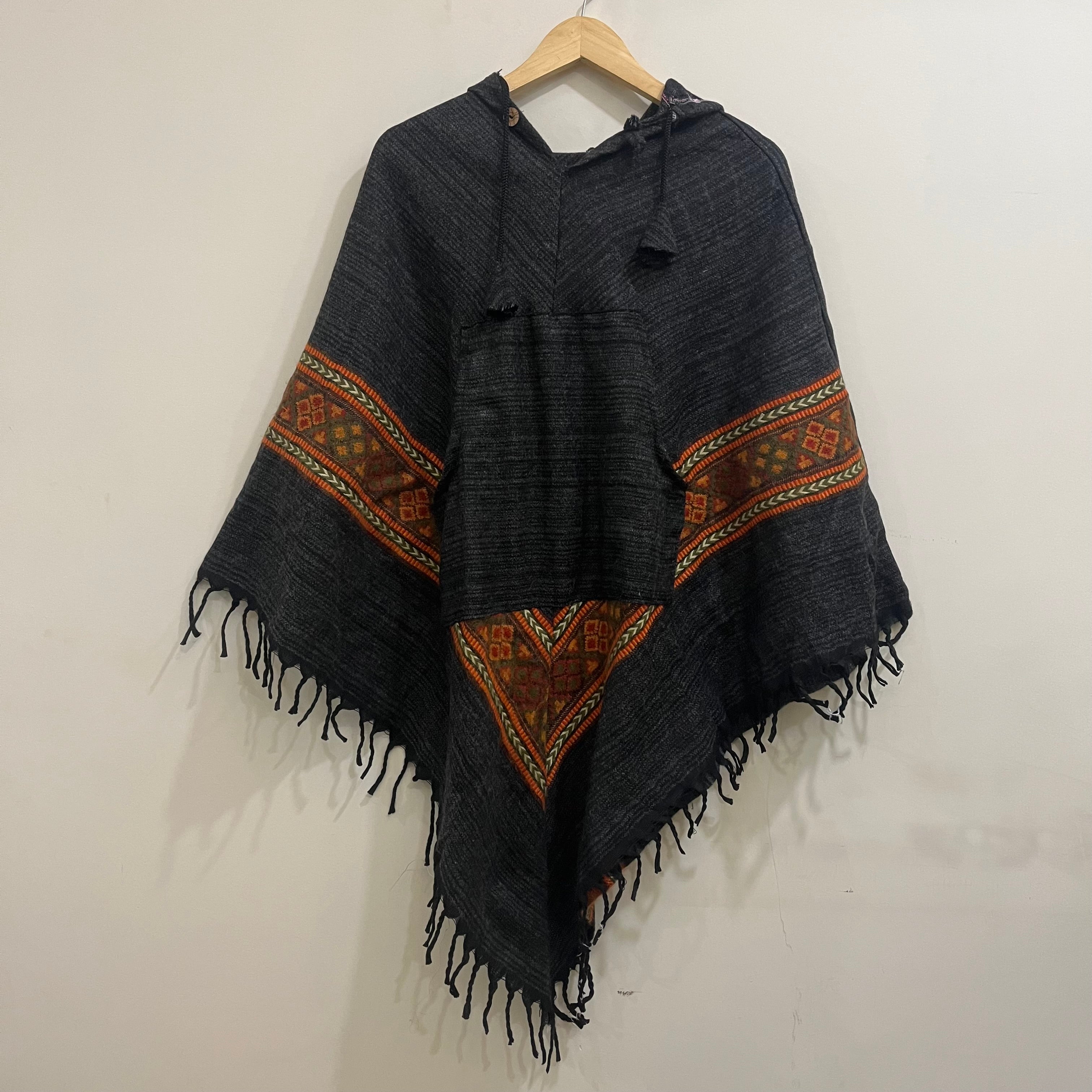 Pahadi Kullu Poncho with Hood - Black