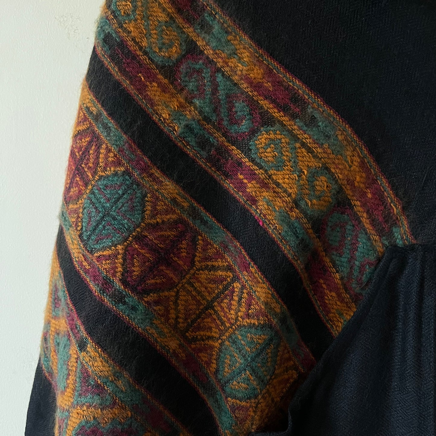 Pahadi Poncho 3 Patti with Hood - Black