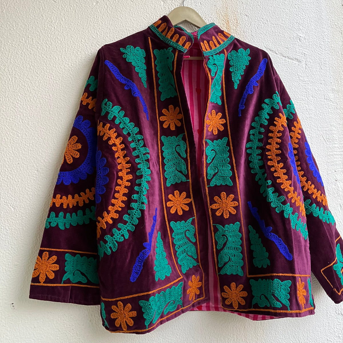 Jaipuri Thread Velvet Jacket