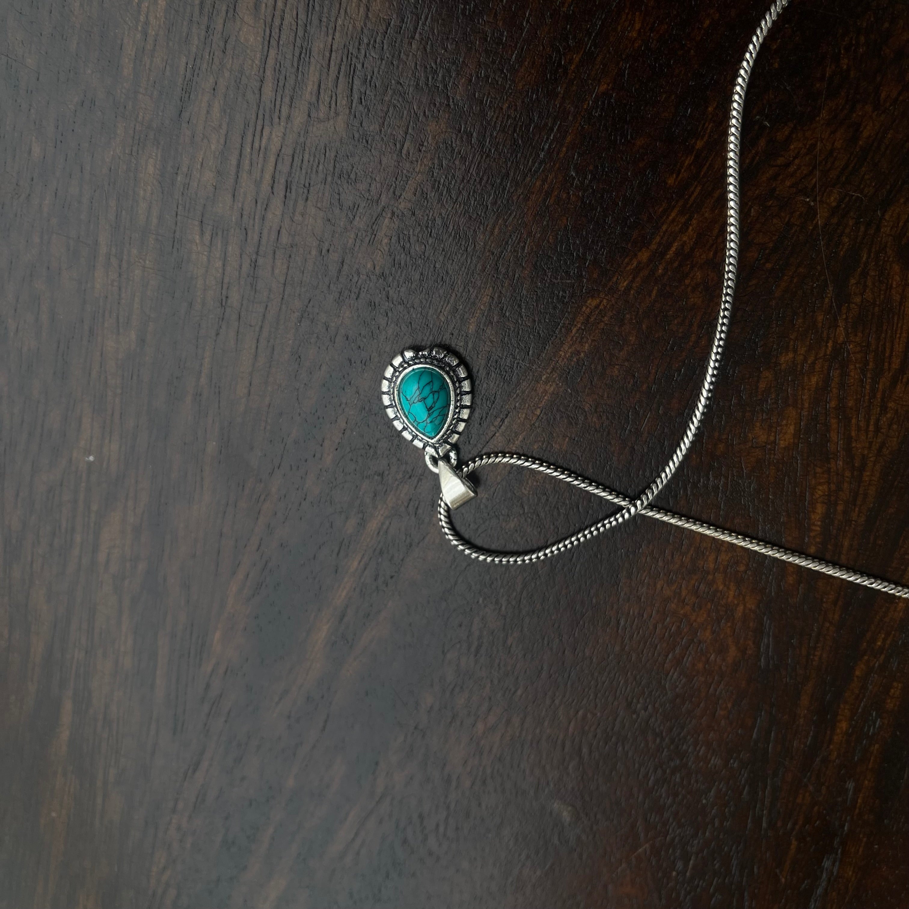 Turquoise Stone Pendant & Chain