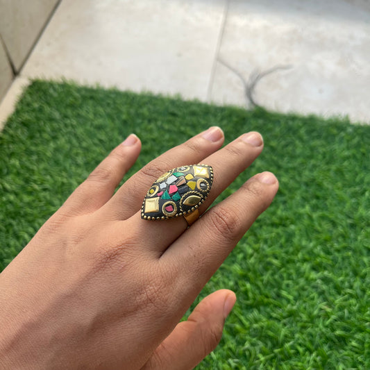 Retro Laakh Adjustable Ring