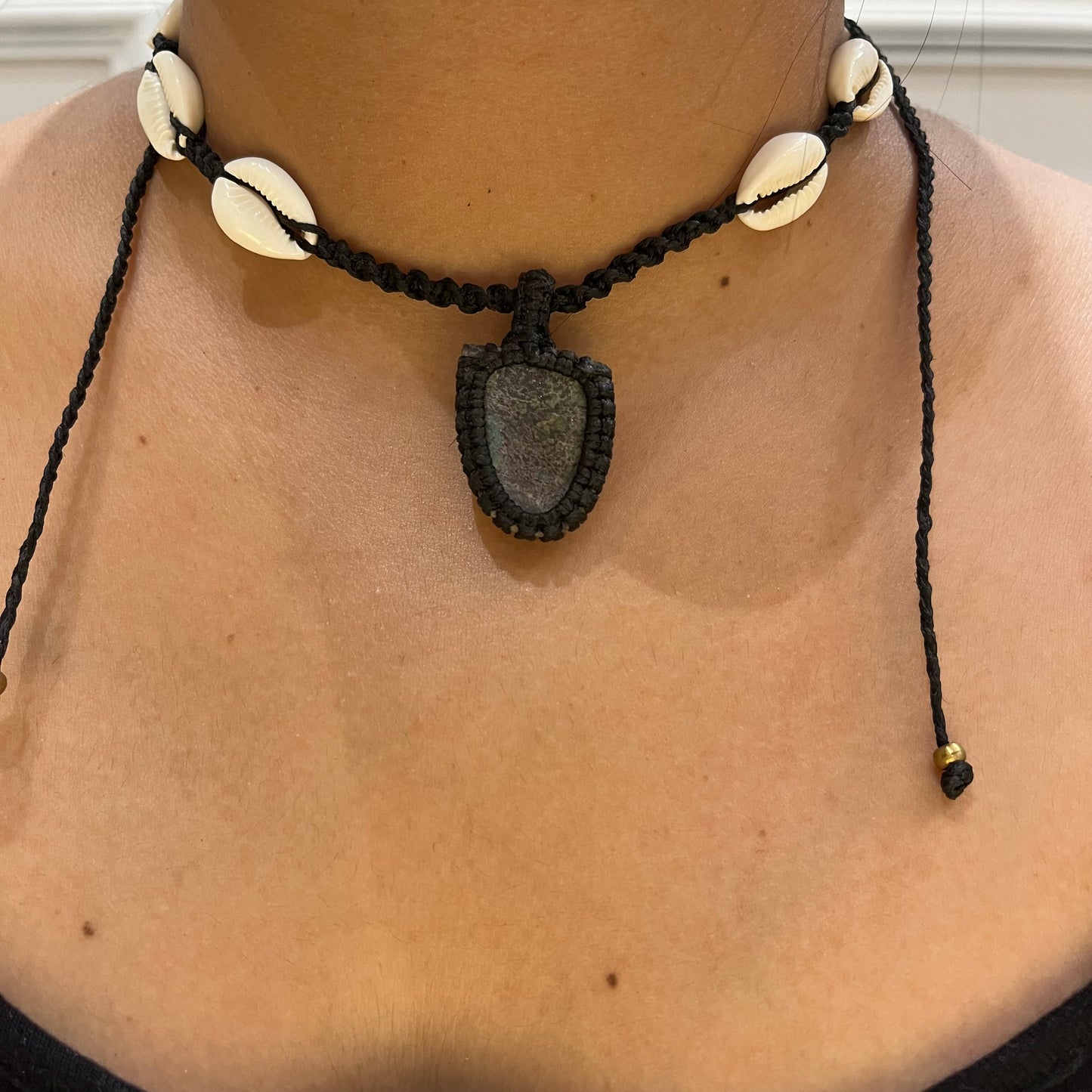 Bohemian shell Necklace - Green Obsidian