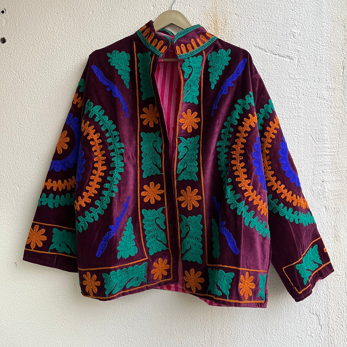 Jaipuri Thread Velvet Jacket