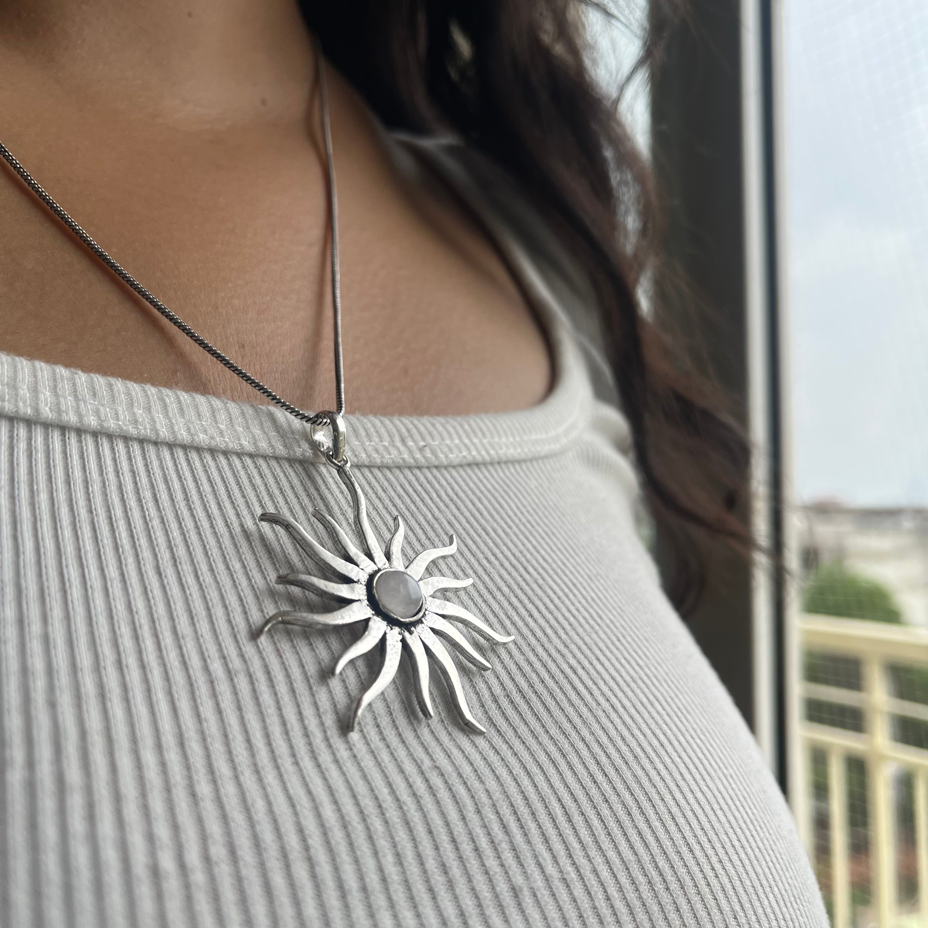Sun Pendant & Chain