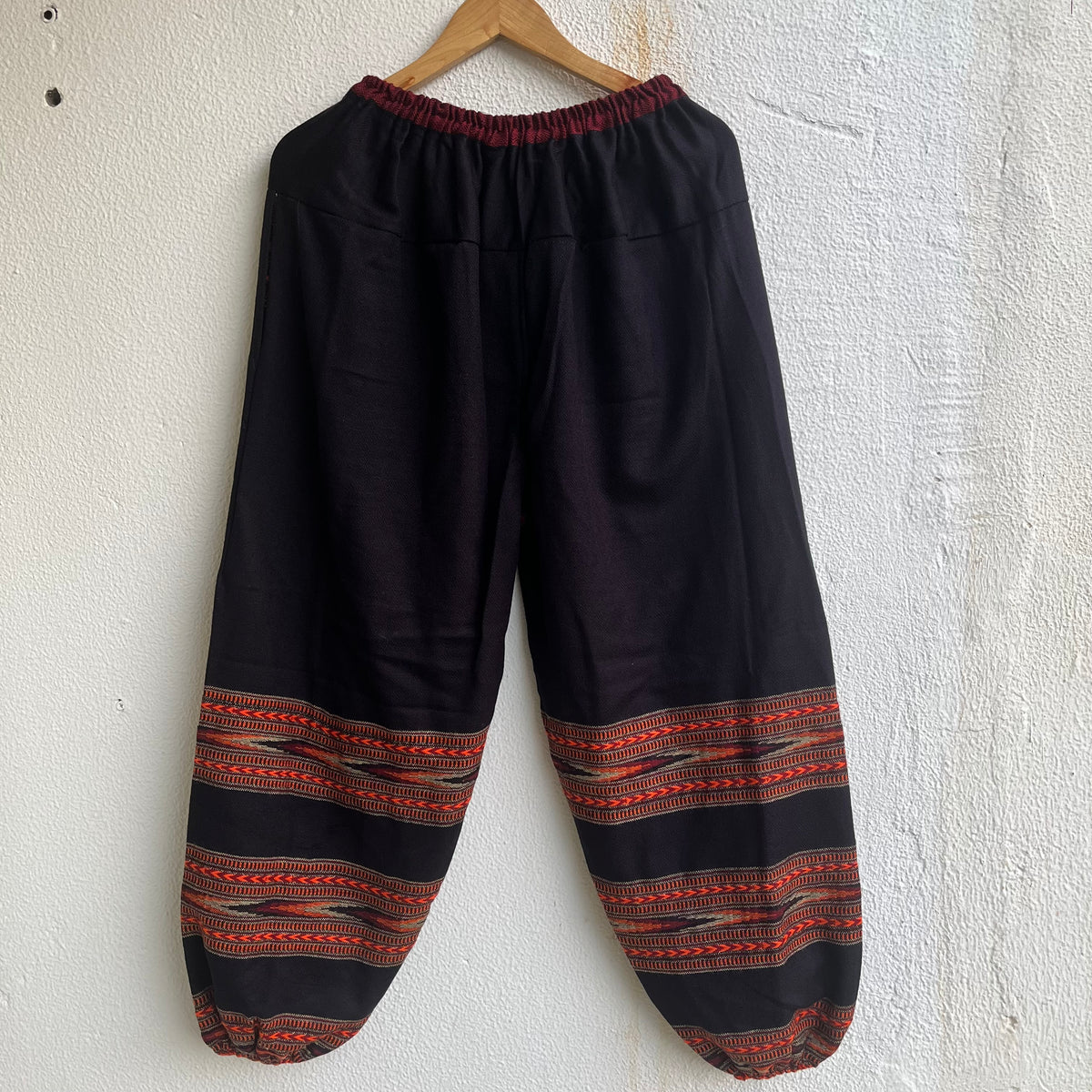 Woollen Kullu 3 Patti Pants- Black