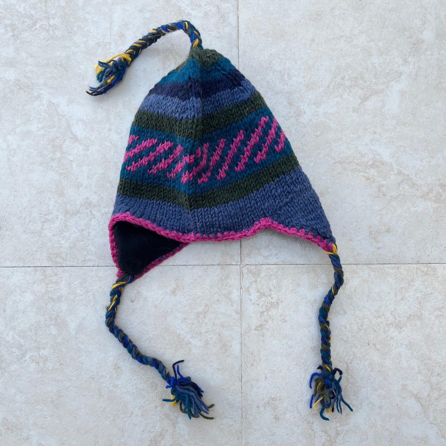 Winter Cap with braids