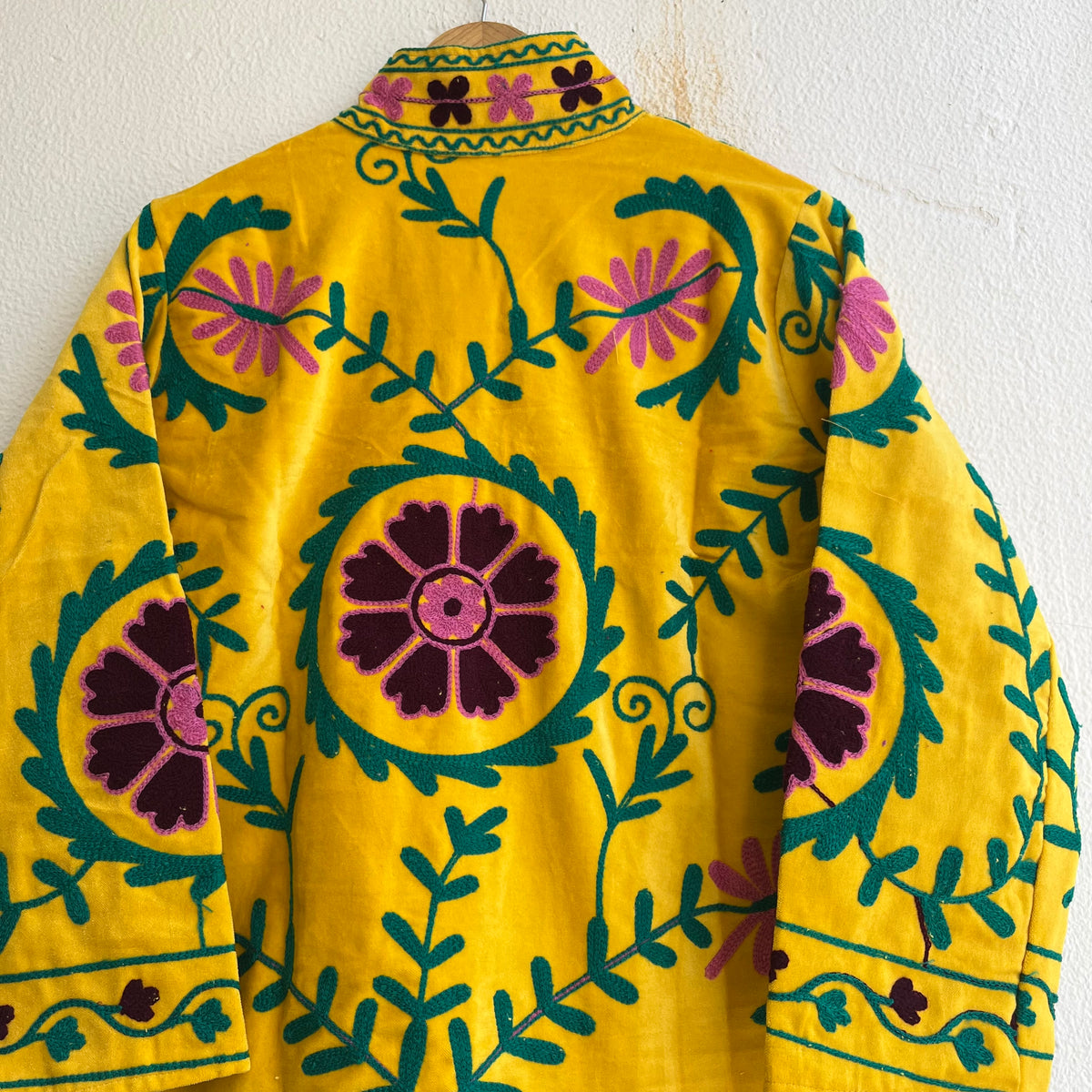 Jaipuri Thread Velvet Jacket