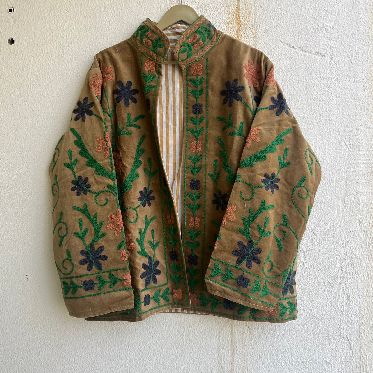 Jaipuri Thread Velvet Jacket