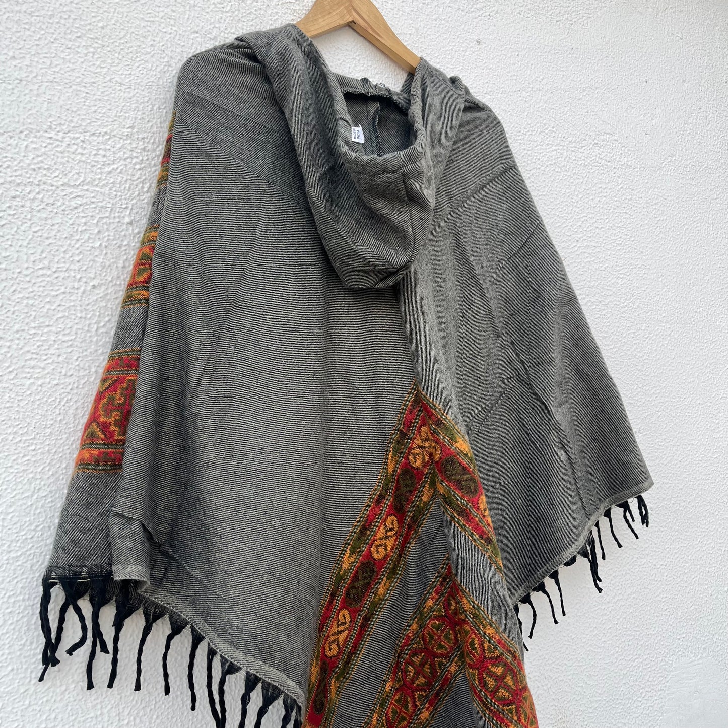 Pahadi Poncho 3 Patti with Hood - Grey
