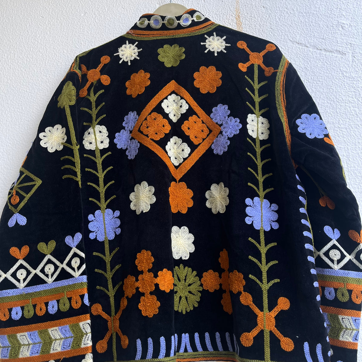 Jaipuri Thread Velvet Jacket