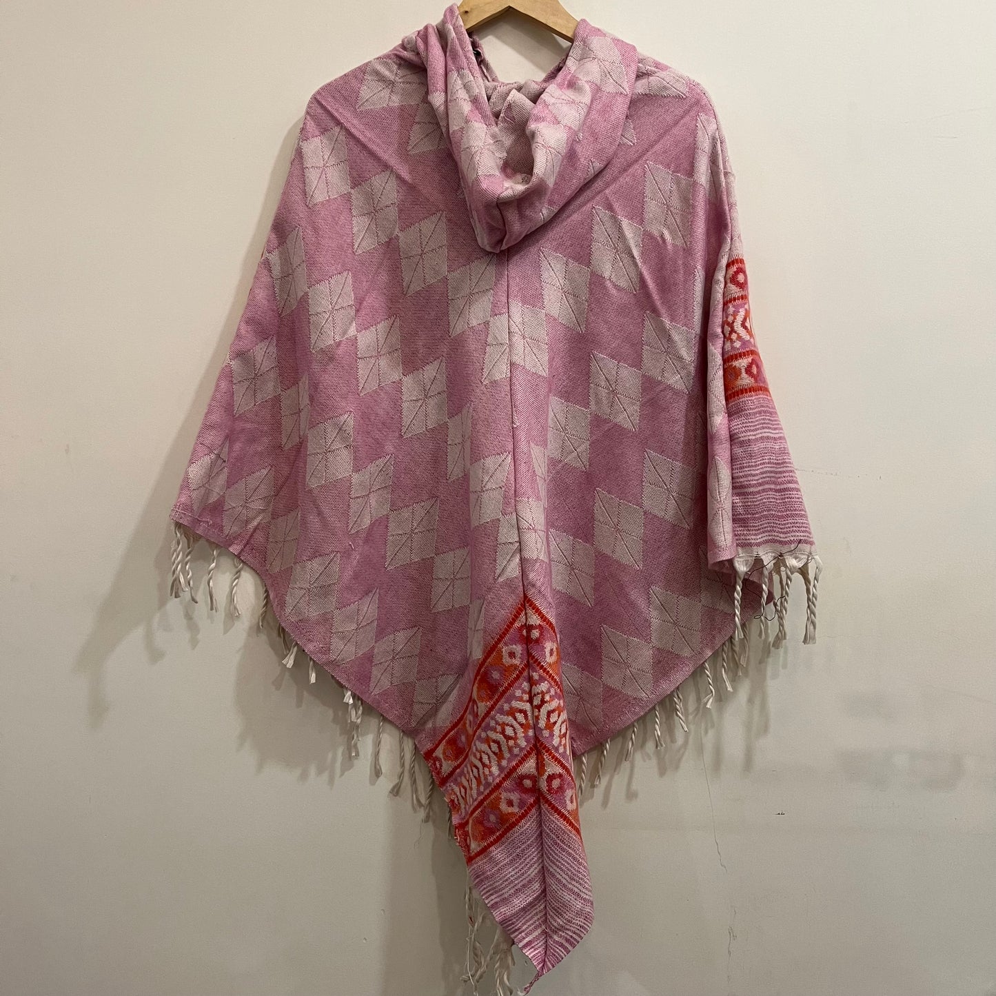 Pahadi Poncho