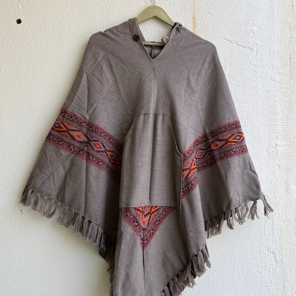 Woollen Pahadi Poncho - Grey