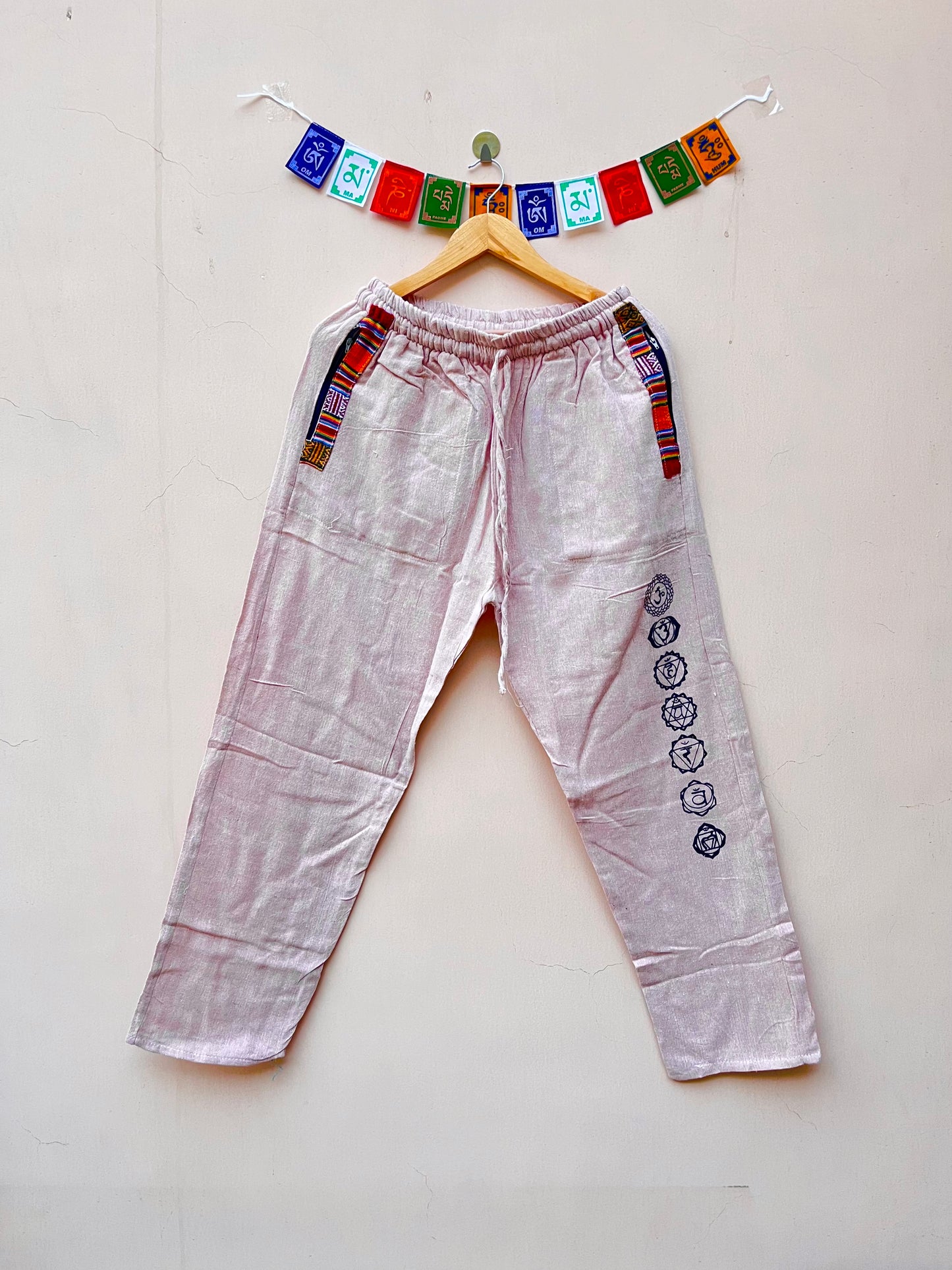 7 Chakra Pants b&w- Peach