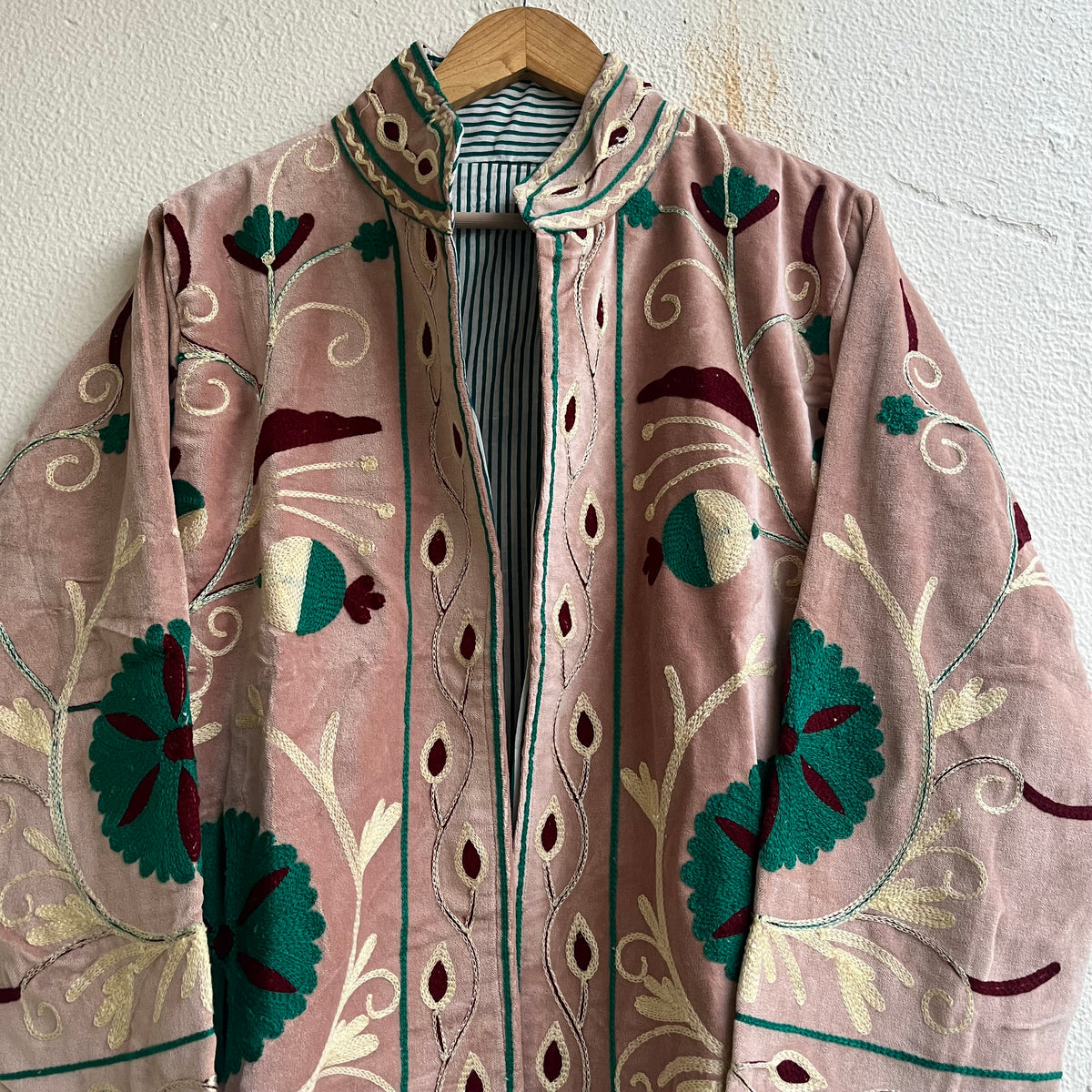Jaipuri Thread Velvet Jacket