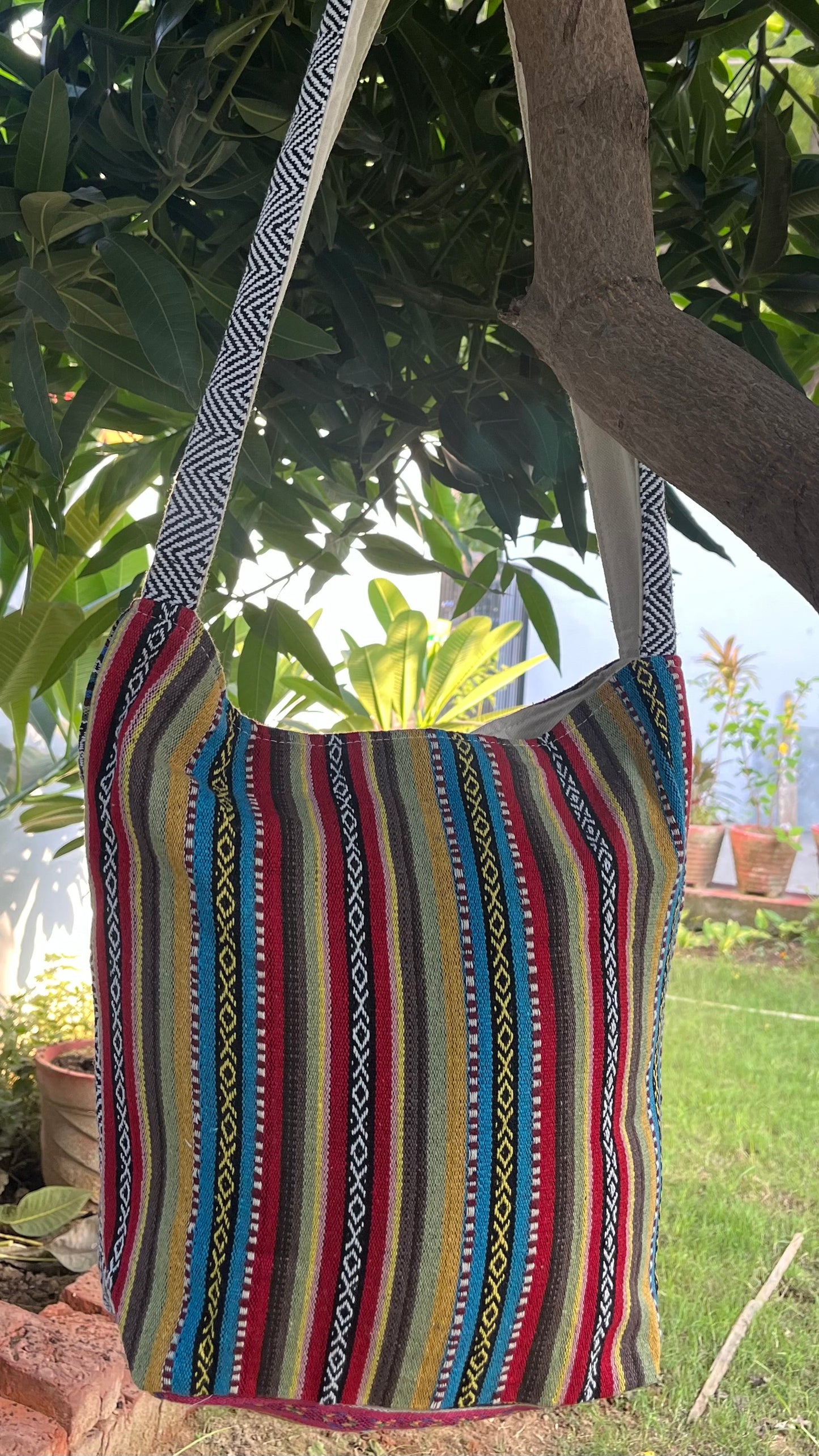 Big Hemp Jhola - Multicolor