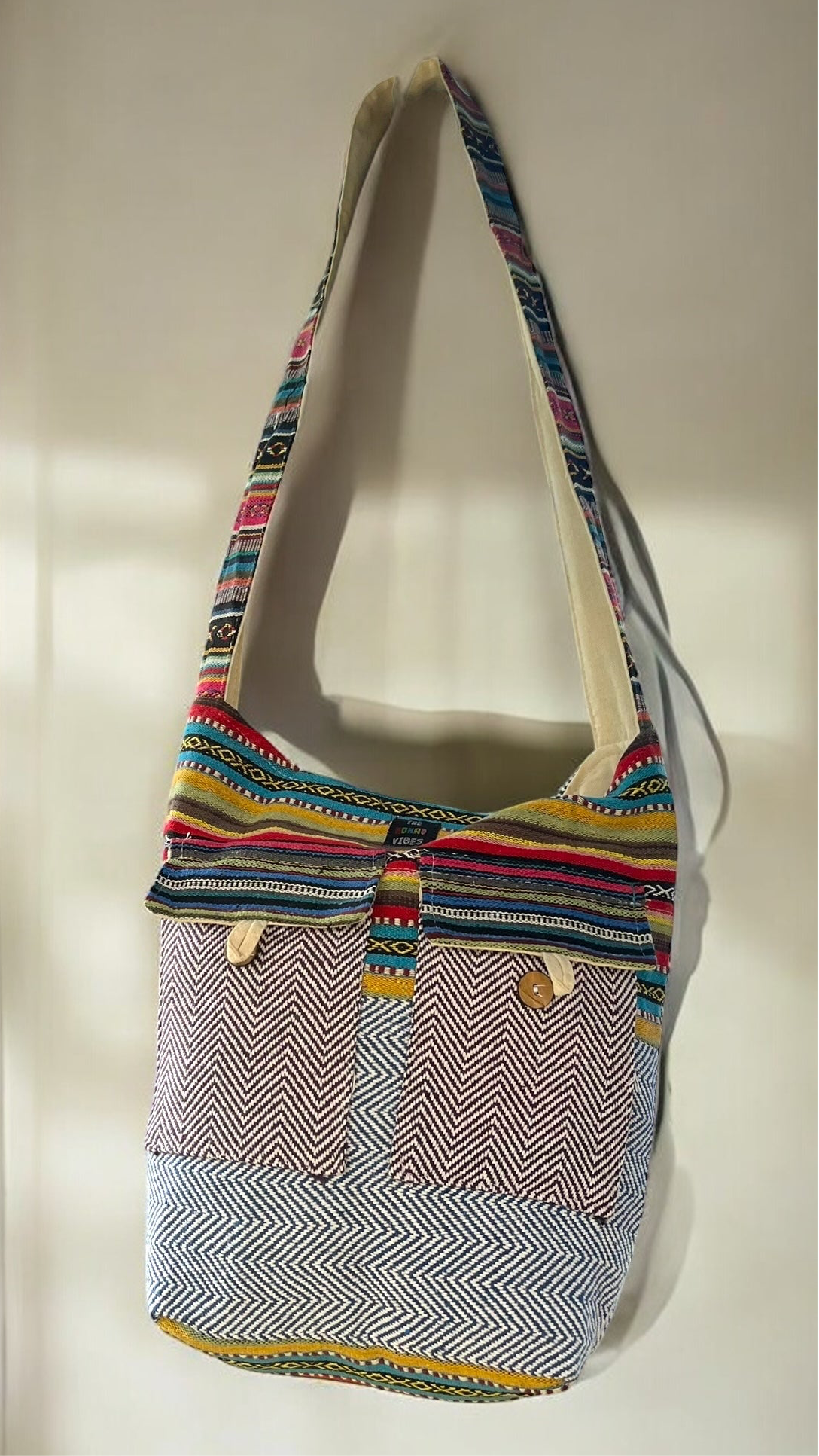 Big Hemp Jhola - Multicolor