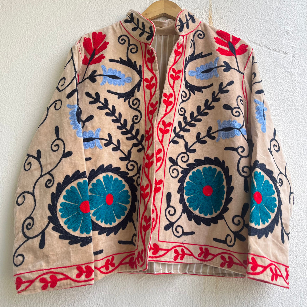 Jaipuri Thread Velvet Jacket