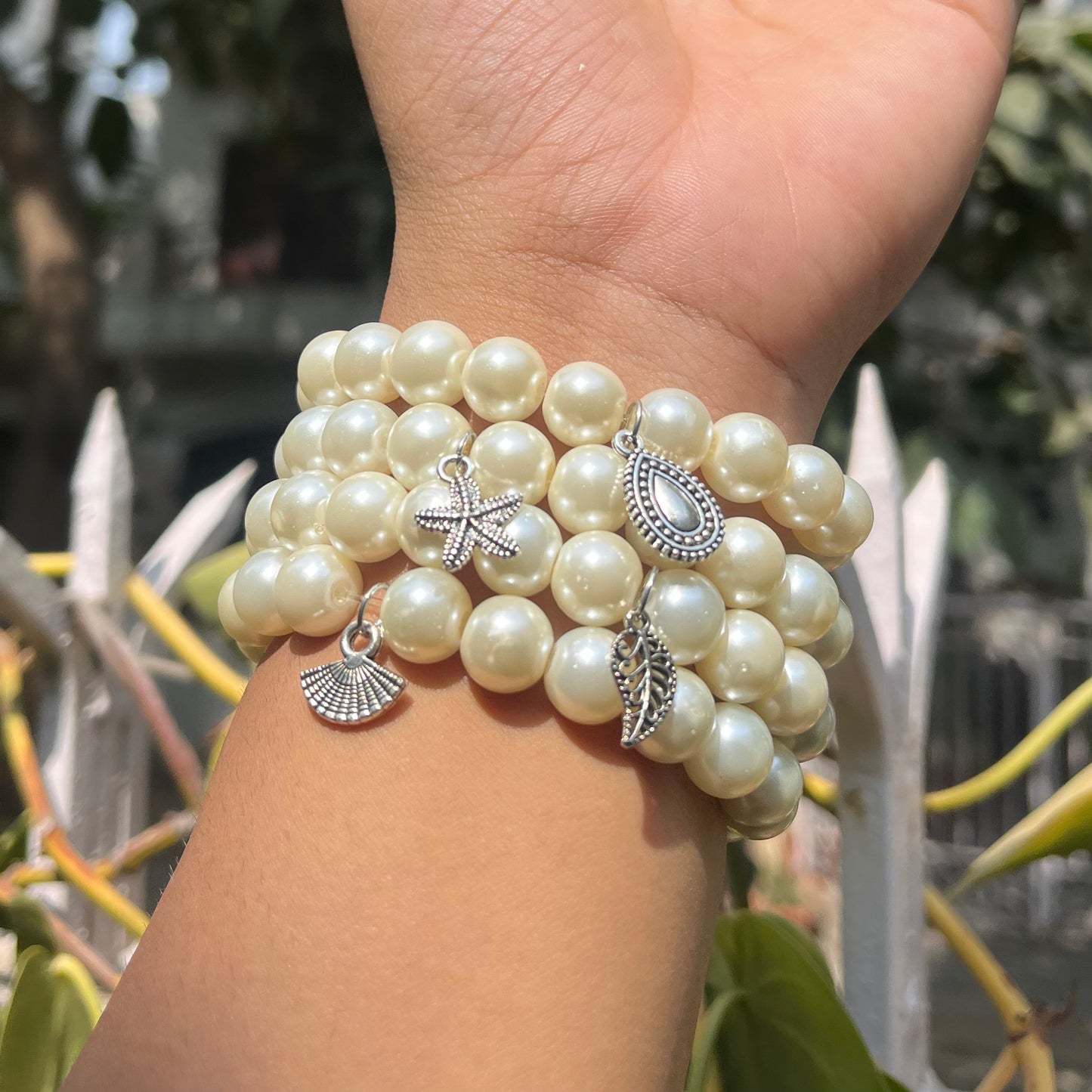 Pearl Bracelet - ALMOND