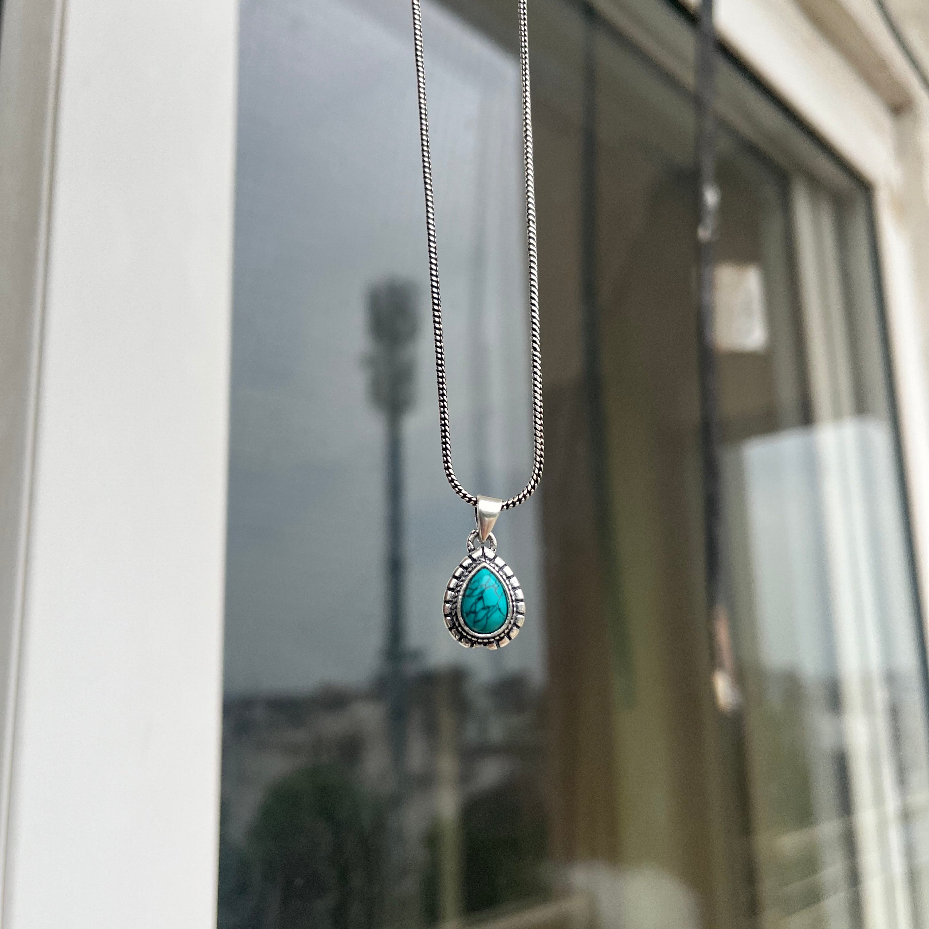 Turquoise Stone Pendant & Chain