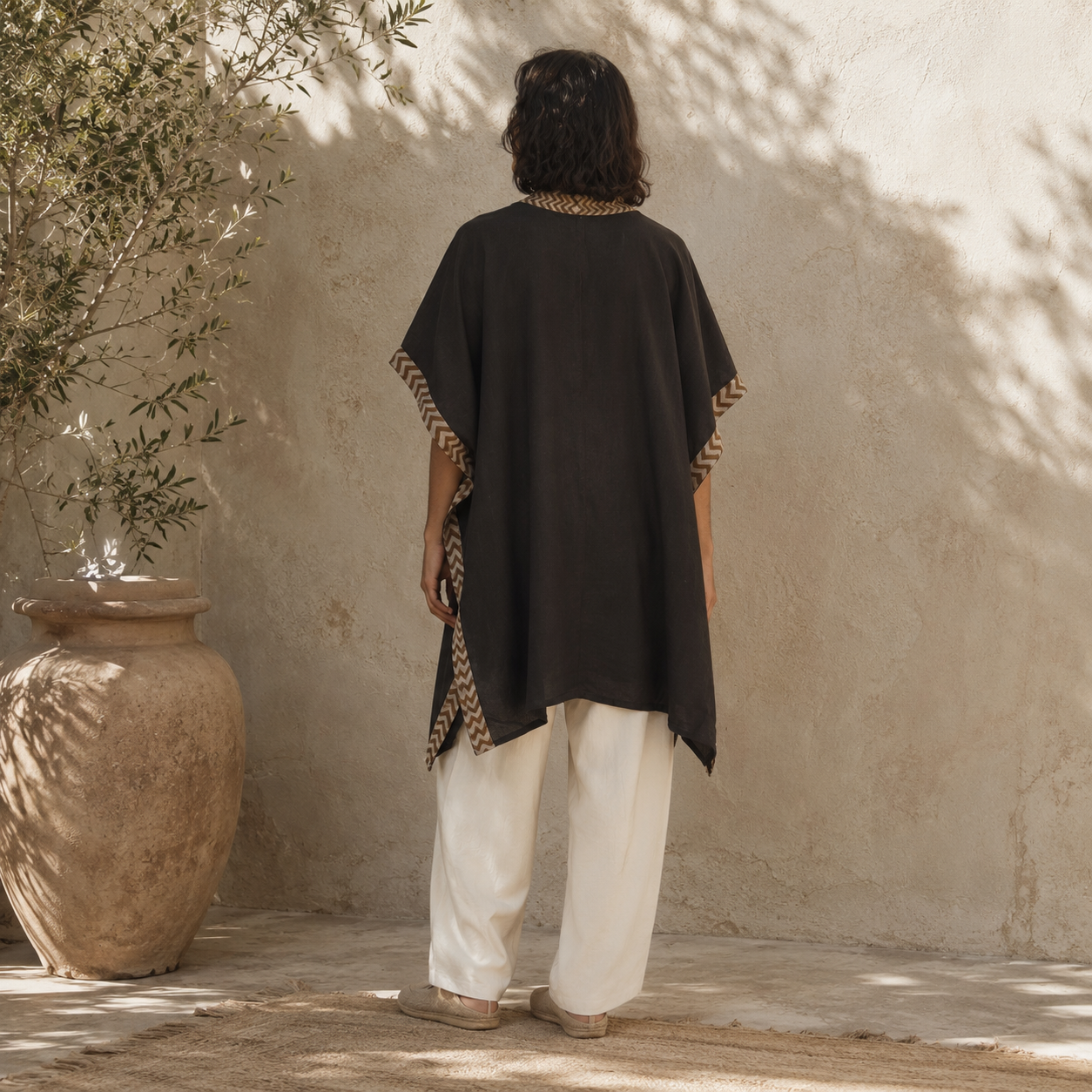 Karwaan Kaftan Cotton Shrug- Brown