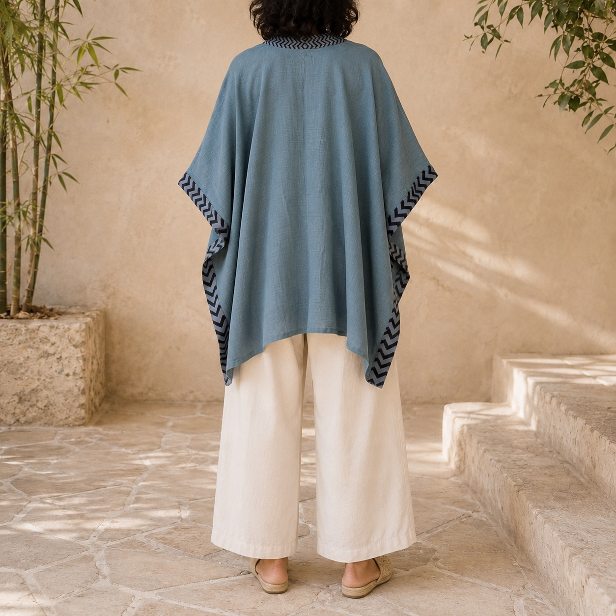 Karwaan Kaftan Cotton Shrug- Teal Blue