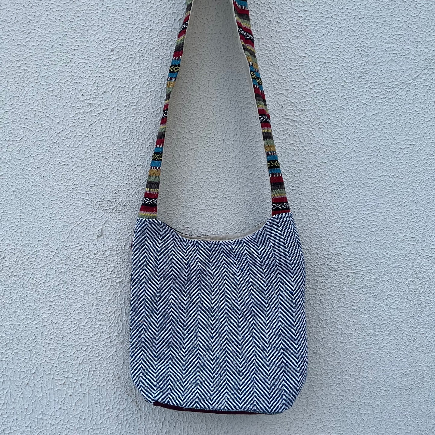 Small Hemp Jhola - Multicolor