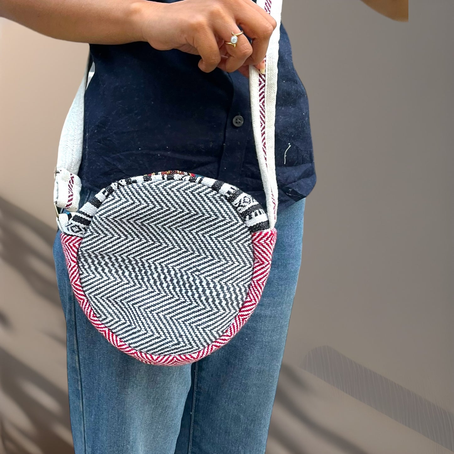 Round Sling Bag