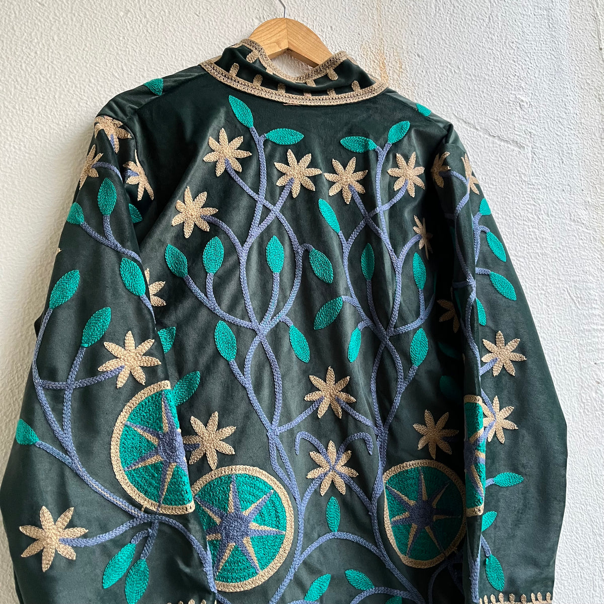 Jaipuri Thread Velvet Jacket