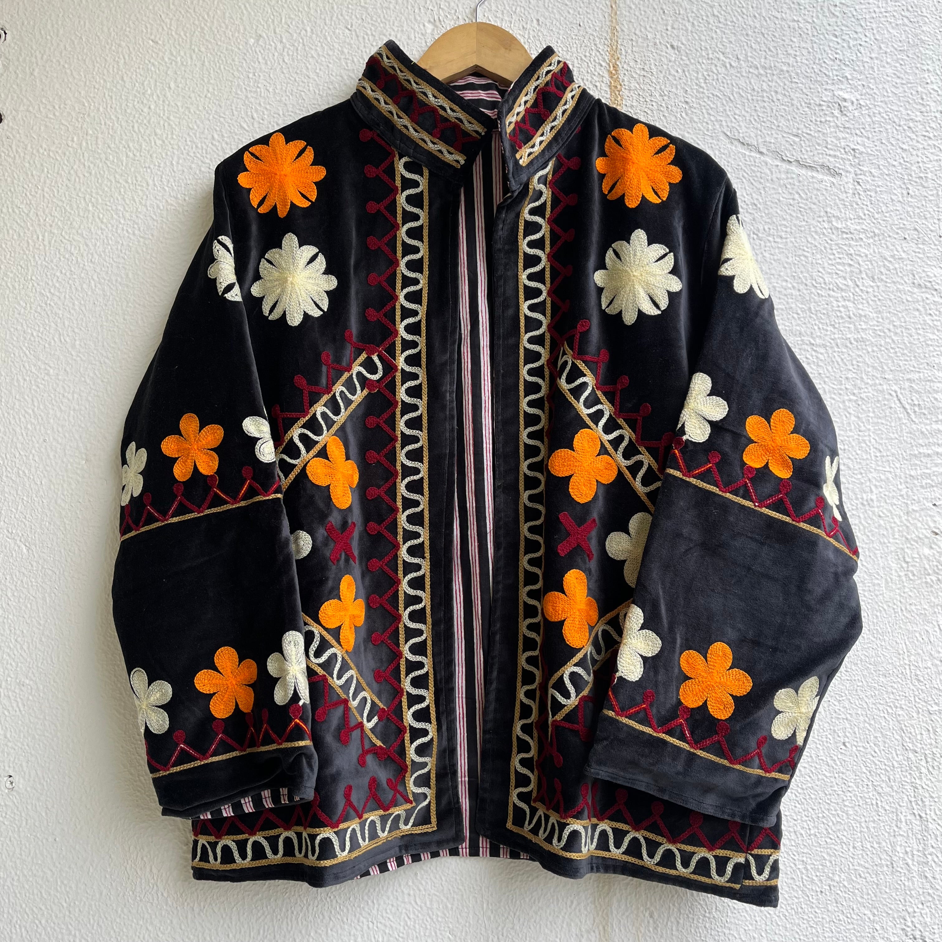 Jaipuri Thread Velvet Jacket