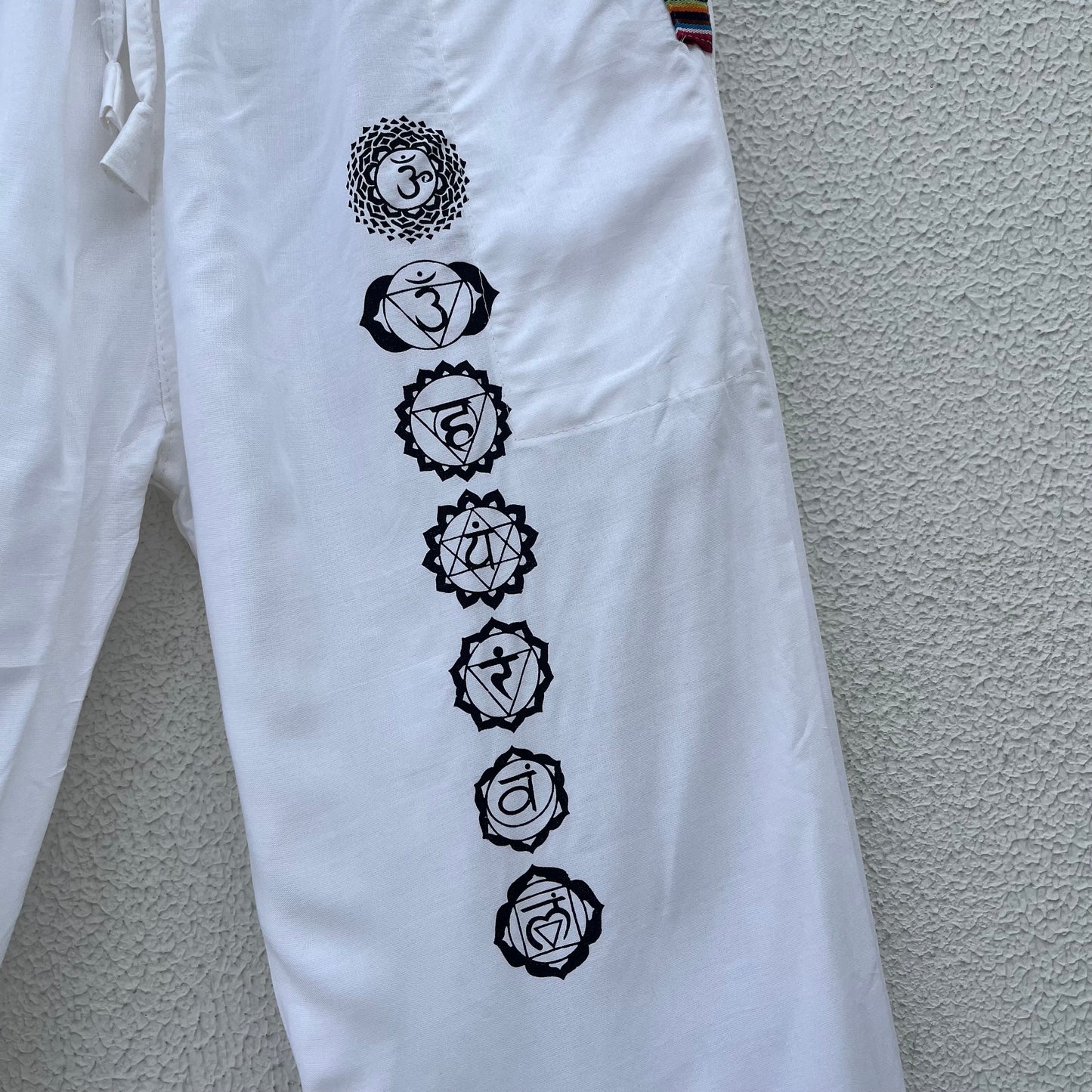 7 Chakra Pants b&w - White