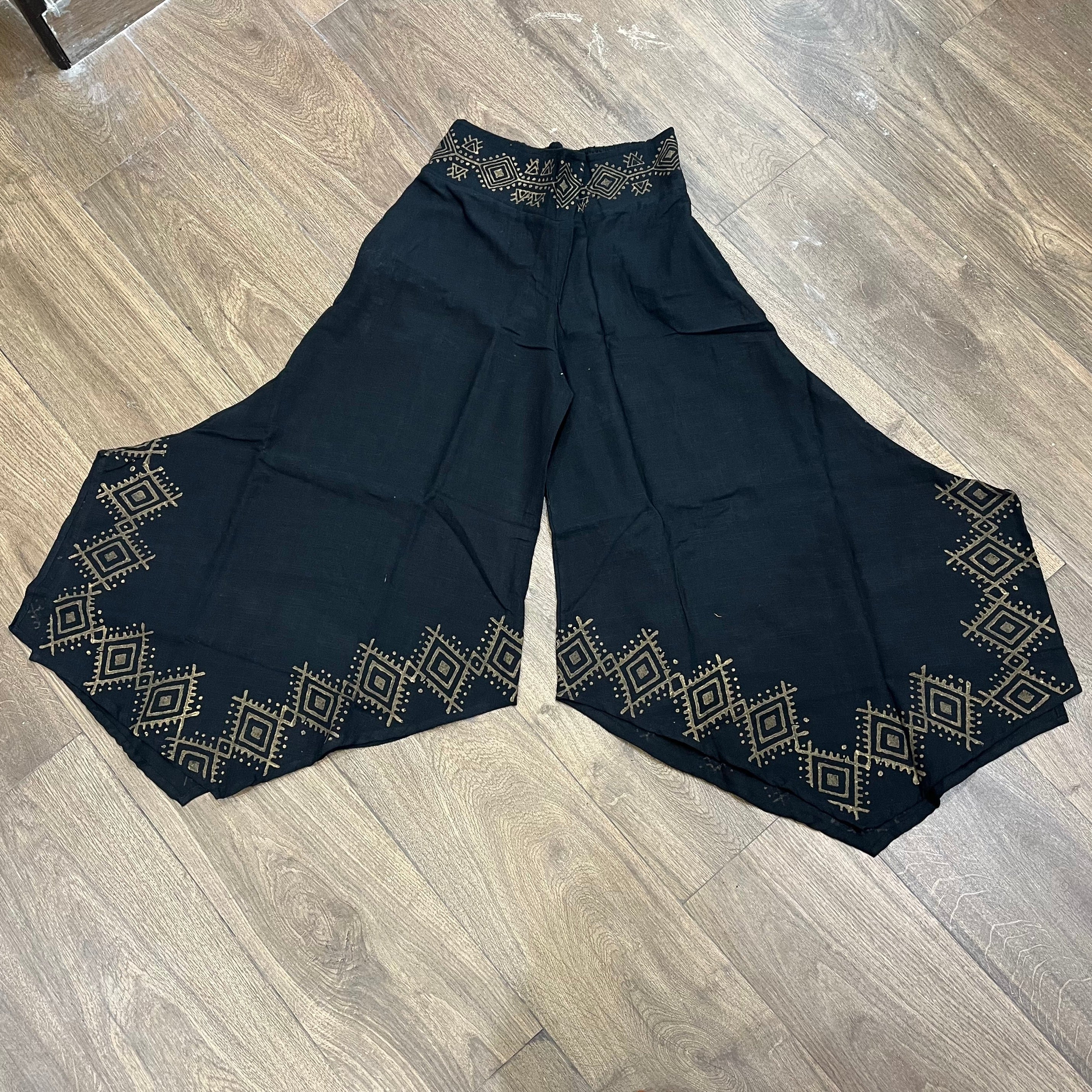 Radha Cotton Pants - Midnight Black