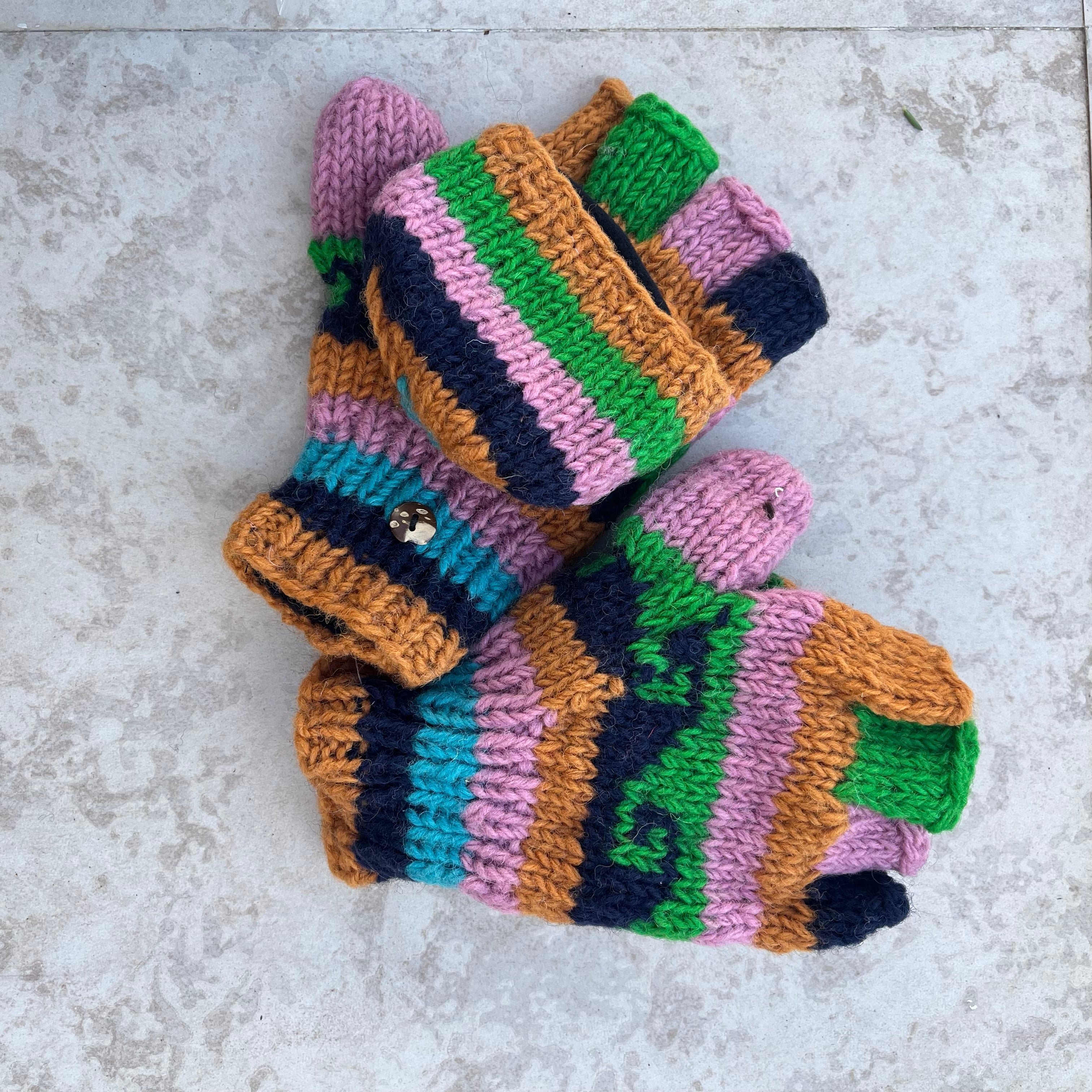 Hand Gloves
