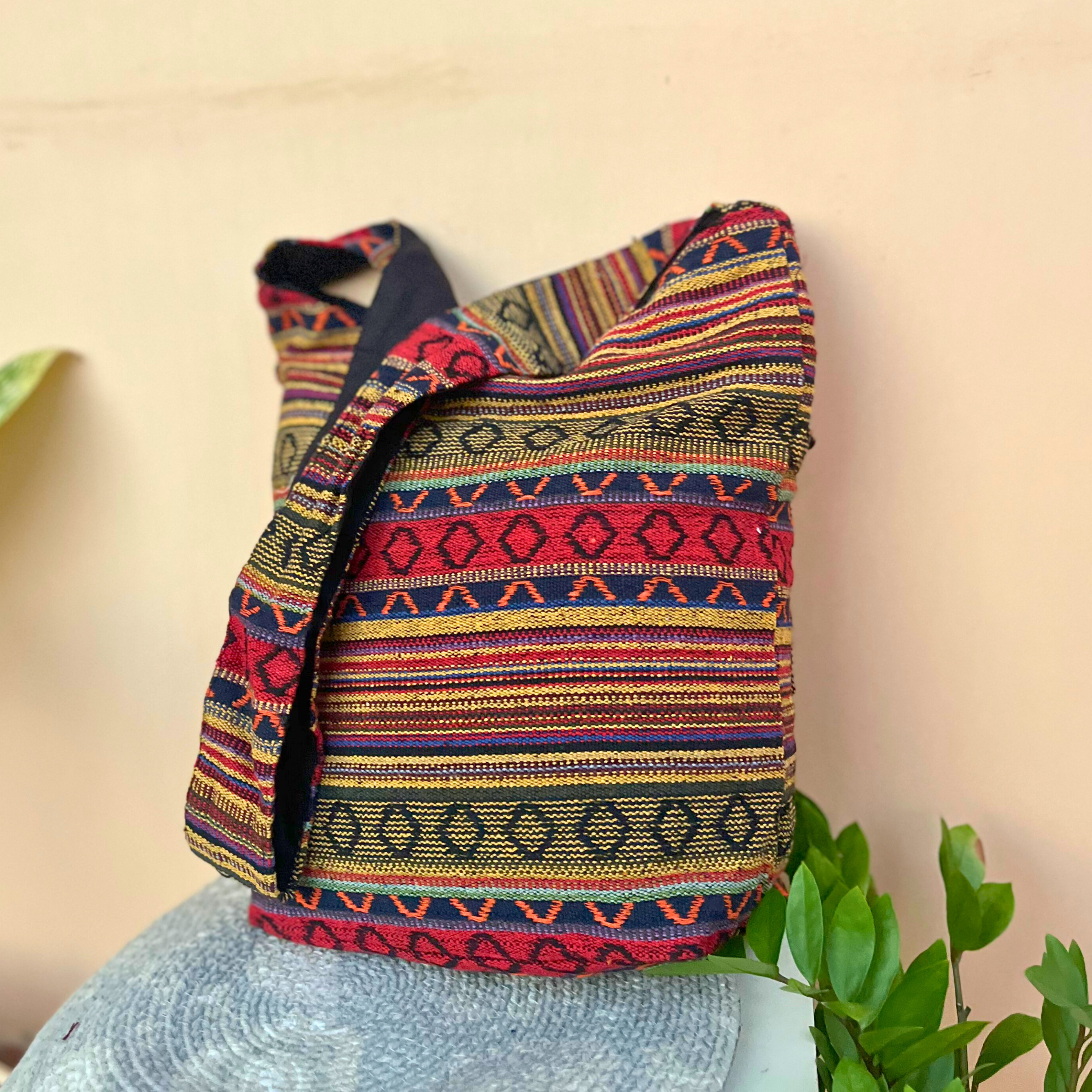 Big Hemp Jhola - Manmoji (Multicolor)
