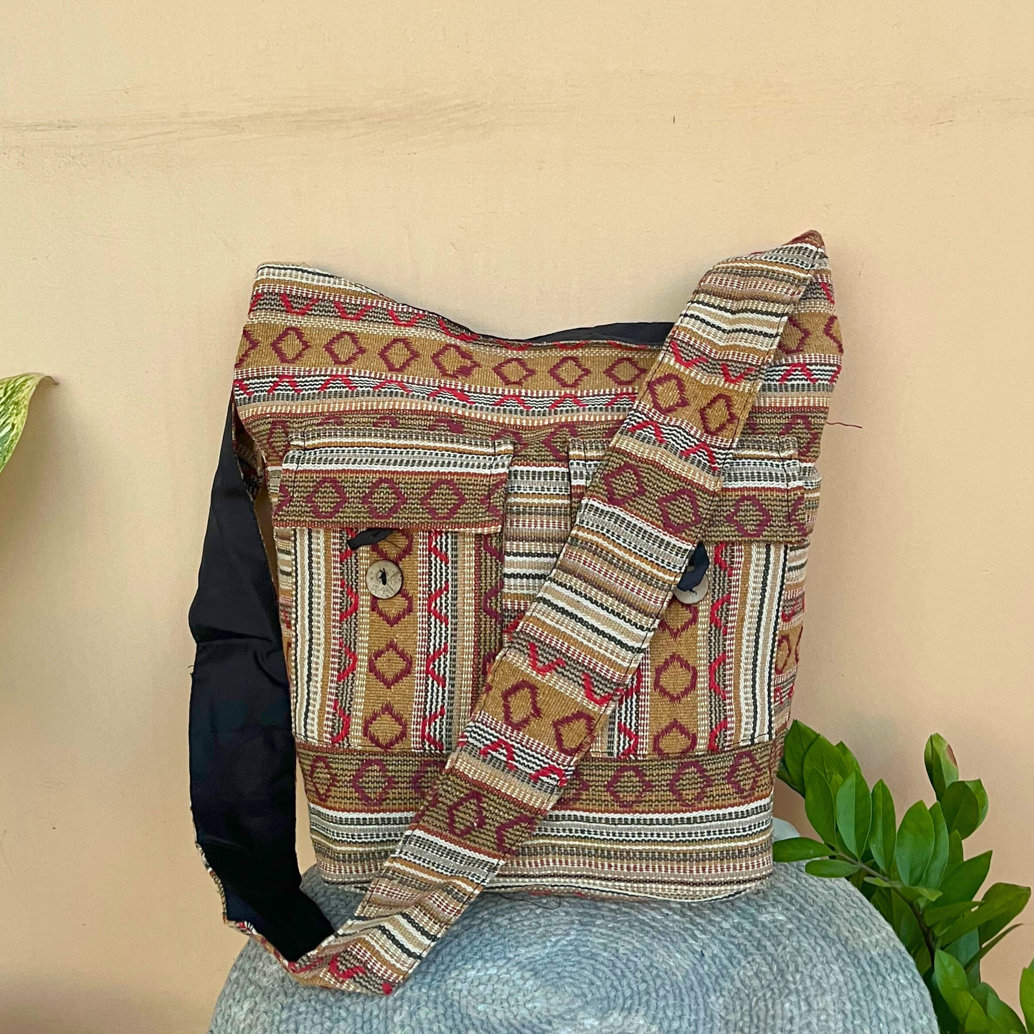 Big Hemp Jhola - Manmoji (Multicolor)