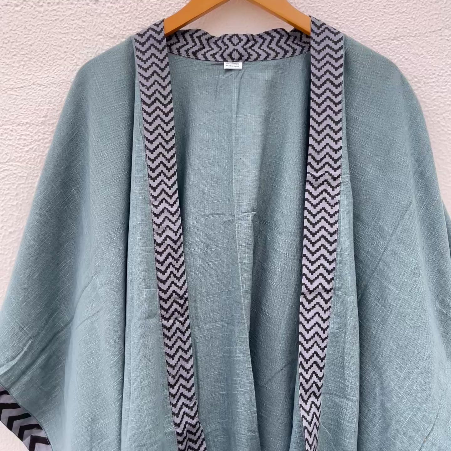 Karwaan Kaftan Cotton Shrug- Teal Blue